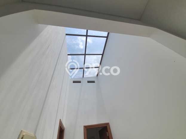Rumah Luxury Modern Tanpa Renovasi di Pantai Indah Kapuk Jakarta Utara Rumah Luxury Modern Tanpa Renovasi di Pantai Indah Kapuk Jakarta Utara