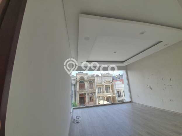 Rumah Luxury Modern Tanpa Renovasi di Pantai Indah Kapuk Jakarta Utara Rumah Luxury Modern Tanpa Renovasi di Pantai Indah Kapuk Jakarta Utara