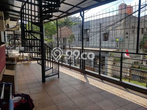 Rumah Elit Modern Tanpa Renovasi di Pasteur Bandung Rumah Elit Modern Tanpa Renovasi di Pasteur Bandung