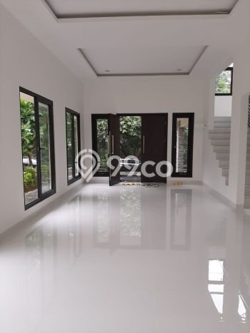 Rumah new minimalis modern di Cluster De rio Delatinos Bsd City Rumah new minimalis modern di Cluster De rio Delatinos Bsd City