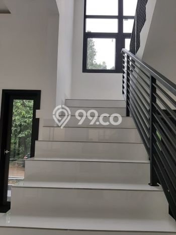 Rumah new minimalis modern di Cluster De rio Delatinos Bsd City Rumah new minimalis modern di Cluster De rio Delatinos Bsd City