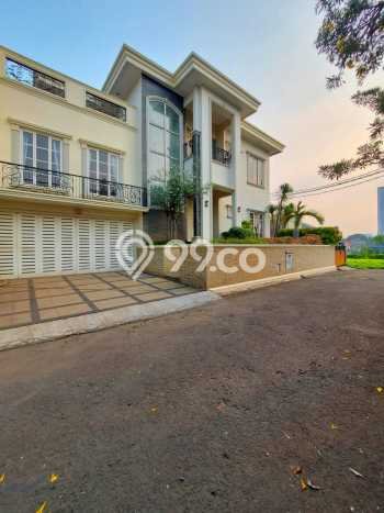 Rumah Luxury Modern Tanpa Renovasi di Pejaten Jakarta Selatan Rumah Luxury Modern Tanpa Renovasi di Pejaten Jakarta Selatan