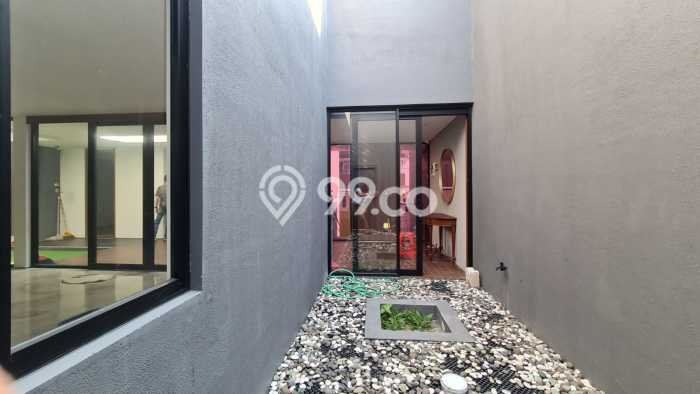 Dijual Rumah Luas Elegan Dengan View Eksklusif di Setiabudi, Bandung Dijual Rumah Luas Elegan Dengan View Eksklusif di Setiabudi, Bandung