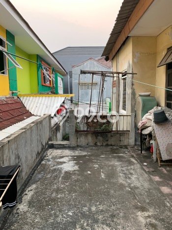 For Sale! Luxury House LT 240m2 Desain Elegan di Cipinang For Sale! Luxury House LT 240m2 Desain Elegan di Cipinang