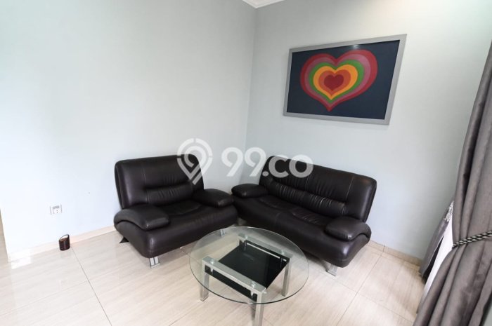 Rumah Elit Modern Tanpa Renovasi di BSD Griya Loka Tangerang Rumah Elit Modern Tanpa Renovasi di BSD Griya Loka Tangerang