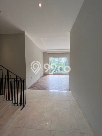 Kesempatan Memiliki Rumah LT 206m² / LB 460m² di Bintaro, Dekat Pusat Kota, Tangerang Selatan Kesempatan Memiliki Rumah LT 206m² / LB 460m² di Bintaro, Dekat Pusat Kota, Tangerang Selatan