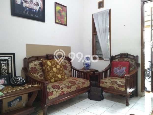 For Sale Rumah 4 Kamar Lokasi Ideal Nyaman dan Strategis di Antapani For Sale Rumah 4 Kamar Lokasi Ideal Nyaman dan Strategis di Antapani