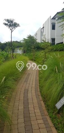 Rumah Bagus di BSD City, Tangerang, Luas Tanah 300m², LB 349m² Rumah Bagus di BSD City, Tangerang, Luas Tanah 300m², LB 349m²