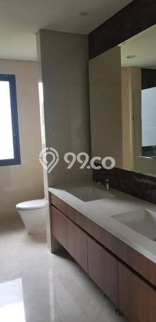 Rumah Bagus di BSD City, Tangerang, Luas Tanah 300m², LB 349m² Rumah Bagus di BSD City, Tangerang, Luas Tanah 300m², LB 349m²