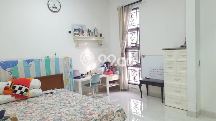 Siap Huni Hunian Elit 4 Kamar di Cengkareng Dekat ke Mana Pun Siap Huni Hunian Elit 4 Kamar di Cengkareng Dekat ke Mana Pun