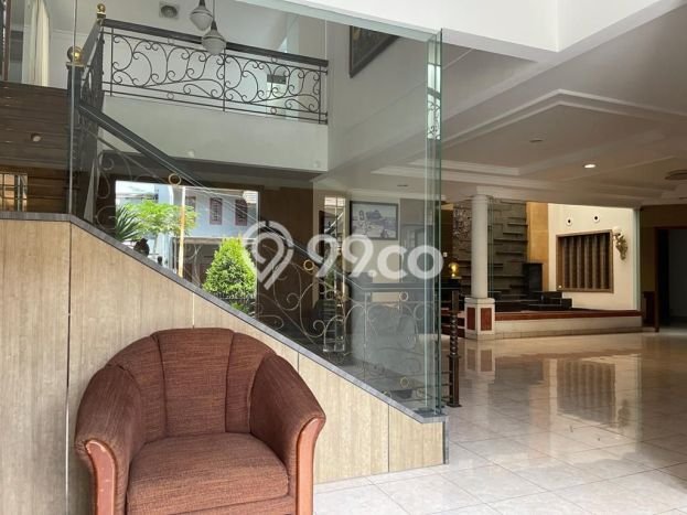 Kesempatan Memiliki Properti di Pusat Kota Gunung Batu, Bandung - 4 Kamar Tidur Kesempatan Memiliki Properti di Pusat Kota Gunung Batu, Bandung - 4 Kamar Tidur