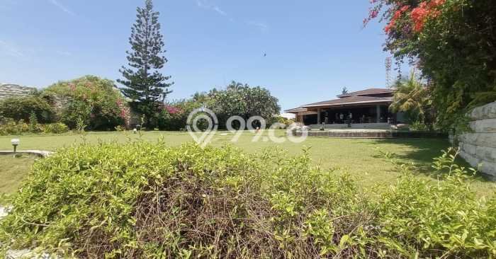 Ready to Use! Premium House LT 3690m2 Desain Modern di Jimbaran Ready to Use! Premium House LT 3690m2 Desain Modern di Jimbaran