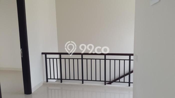 Rumah Luxury Modern Siap Huni di BSD Eminent Tangerang Rumah Luxury Modern Siap Huni di BSD Eminent Tangerang