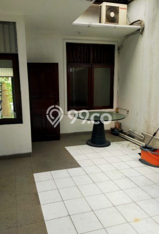 KESEMPATAN TERBAIK! Bisa KPR Rumah Modern lokasi , Tangerang Selatan, Luas 144m2m² LB 130m2m² KESEMPATAN TERBAIK! Bisa KPR Rumah Modern lokasi , Tangerang Selatan, Luas 144m2m² LB 130m2m²