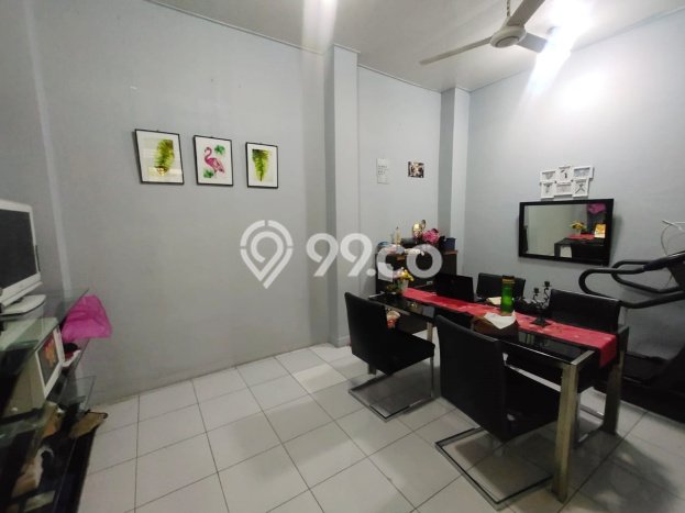 Jual Segera Rumah LT 120m² / LB 240m² di Lokasi Premium Medan Baru, Medan Jual Segera Rumah LT 120m² / LB 240m² di Lokasi Premium Medan Baru, Medan