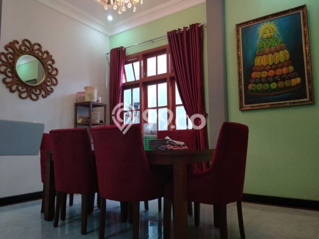 For Sale Rumah Mewah Exclusive di Banyuanyar, Solo For Sale Rumah Mewah Exclusive di Banyuanyar, Solo