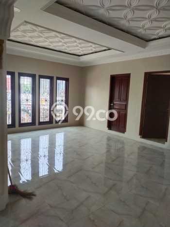 Hunian Mewah Siap Huni LT 400m2 di Kebayoran Baru, Jakarta Selatan Hunian Mewah Siap Huni LT 400m2 di Kebayoran Baru, Jakarta Selatan