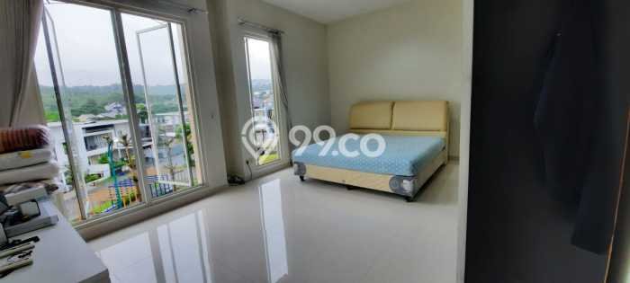 INVESTASI CERDAS! Rumah Exclusive Jangli, Semarang, LT 308m² Luas Bangunan 280m² INVESTASI CERDAS! Rumah Exclusive Jangli, Semarang, LT 308m² Luas Bangunan 280m²