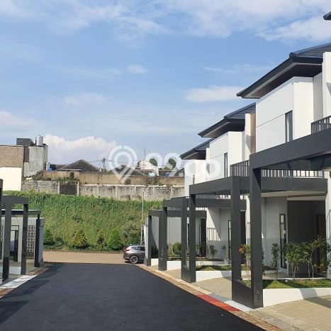 Hunian Mewah Siap Huni LT 135m2 di Sukajadi, Bandung Hunian Mewah Siap Huni LT 135m2 di Sukajadi, Bandung