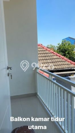 Hunian Cantik Minimalis Lb 100m2 di Gubeng, Surabaya Hunian Cantik Minimalis Lb 100m2 di Gubeng, Surabaya