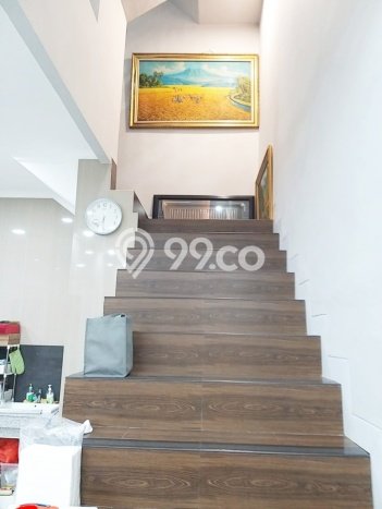 Jual Cepat Rumah dengan Luas Tanah 96m² dan Luas Bangunan 200m² di Kawasan Duri Kosambi, Jakarta Barat Jual Cepat Rumah dengan Luas Tanah 96m² dan Luas Bangunan 200m² di Kawasan Duri Kosambi, Jakarta Barat