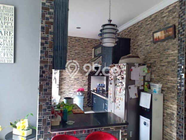 For Sale! Luxury House LT 124m2 Desain Modern di Pondok Kelapa For Sale! Luxury House LT 124m2 Desain Modern di Pondok Kelapa