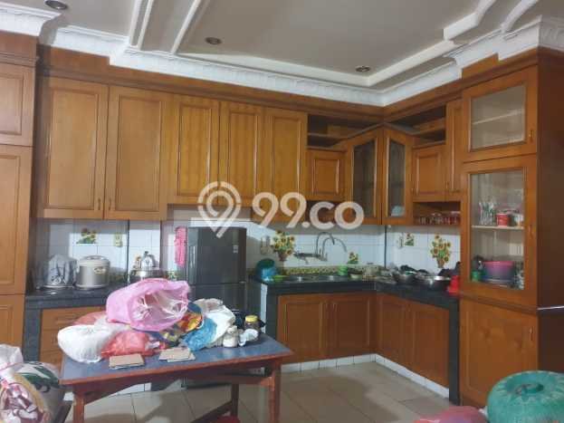 Rumah Luas Tanah 180m² di Medan Area, Medan - Akses Mudah Rumah Luas Tanah 180m² di Medan Area, Medan - Akses Mudah