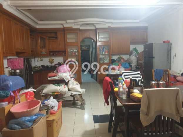 Rumah Luas Tanah 180m² di Medan Area, Medan - Akses Mudah Rumah Luas Tanah 180m² di Medan Area, Medan - Akses Mudah