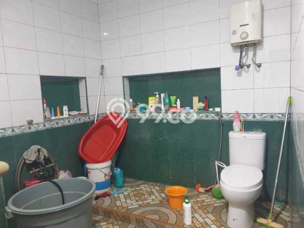 Rumah Luas Tanah 180m² di Medan Area, Medan - Akses Mudah Rumah Luas Tanah 180m² di Medan Area, Medan - Akses Mudah