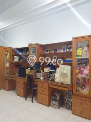 Bisa KPR! Rumah Strategis di Medan Tembung, LT 68m² Bangunan 204m² Bisa KPR! Rumah Strategis di Medan Tembung, LT 68m² Bangunan 204m²