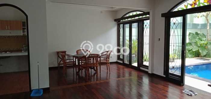 Hunian Elit LB 200m2 Siap Huni Desain Elegan di Jimbaran, Badung Hunian Elit LB 200m2 Siap Huni Desain Elegan di Jimbaran, Badung