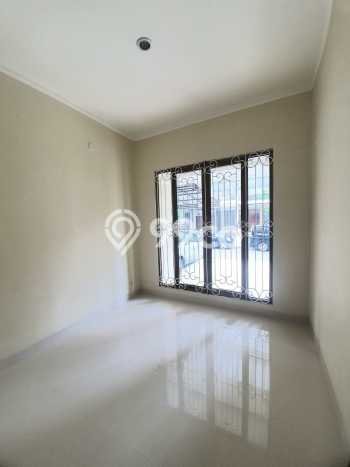 Jual Rumah Eksklusif 3 KT di Bintaro, Tangerang Selatan Jual Rumah Eksklusif 3 KT di Bintaro, Tangerang Selatan