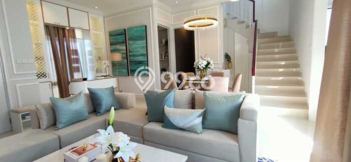 Jual Rumah Mewah Megah Dengan View Cantik di Gading Serpong, Tangerang Jual Rumah Mewah Megah Dengan View Cantik di Gading Serpong, Tangerang