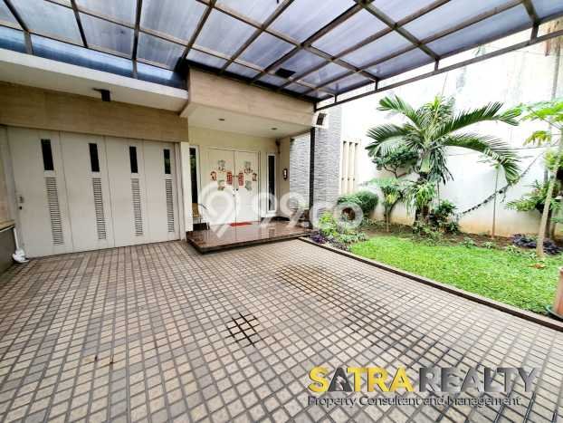 Rumah Elit LB 440m2 Siap Huni Desain Elegan di Tomang, Jakarta Barat Rumah Elit LB 440m2 Siap Huni Desain Elegan di Tomang, Jakarta Barat