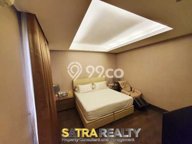 Ready to Use! Luxury House LT 289m2 Desain Modern di Tomang Ready to Use! Luxury House LT 289m2 Desain Modern di Tomang