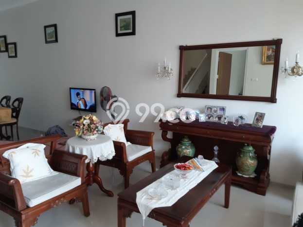 Rumah Minimalis 5 KT LT 136m2 di Cibubur Rumah Minimalis 5 KT LT 136m2 di Cibubur