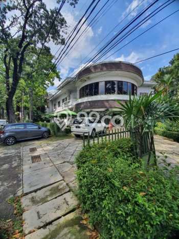 Rumah Eksklusif Dijual LT 1345m2 di Coblong, Bandung Rumah Eksklusif Dijual LT 1345m2 di Coblong, Bandung