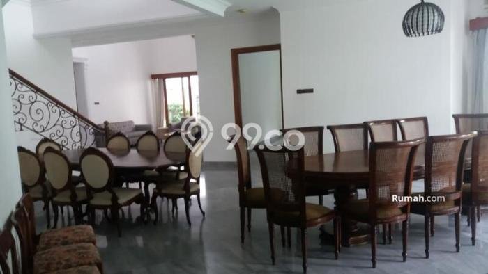 Rumah Elit LB 760m2 Siap Huni Desain Elegan di Ampera, Jakarta Selatan Rumah Elit LB 760m2 Siap Huni Desain Elegan di Ampera, Jakarta Selatan