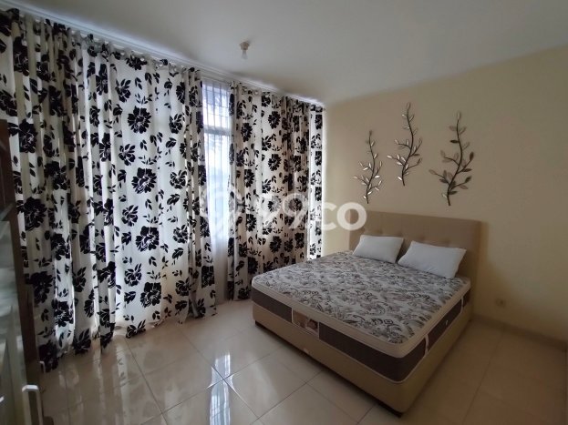 Disewakan! Rumah 3 Kamar Tidur &
2 Kamar Mandi di Sentul City, Bogor Disewakan! Rumah 3 Kamar Tidur &
2 Kamar Mandi di Sentul City, Bogor
