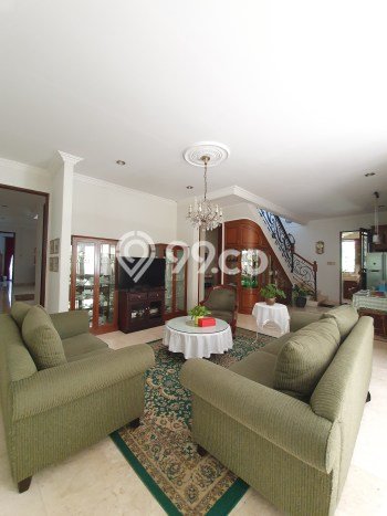Rumah LT 1100m² di Cilandak, Jakarta Selatan - Akses Mudah Rumah LT 1100m² di Cilandak, Jakarta Selatan - Akses Mudah