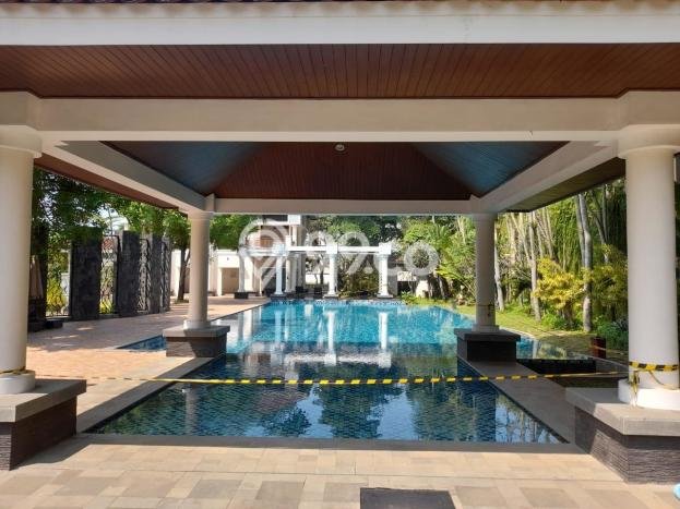 Hunian Elit LB 358m2 Siap Huni Desain Elegan di Gading Serpong, Tangerang Hunian Elit LB 358m2 Siap Huni Desain Elegan di Gading Serpong, Tangerang