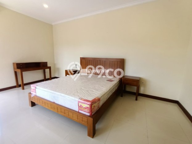Rumah Luxury Modern Tanpa Renovasi di Kerobokan Badung Rumah Luxury Modern Tanpa Renovasi di Kerobokan Badung