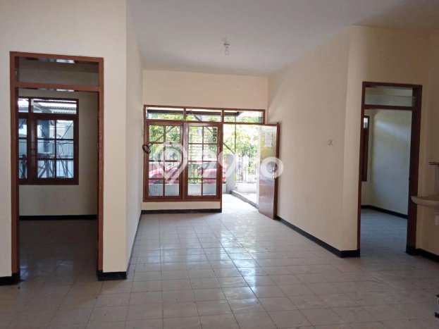 Disewakan Cepat Rumah Kondisi Baik di Kawasan Wiyung, Surabaya Disewakan Cepat Rumah Kondisi Baik di Kawasan Wiyung, Surabaya