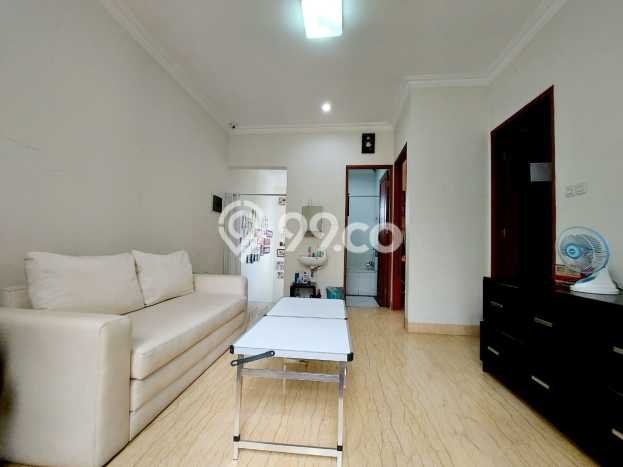 Rumah Elit Modern Tanpa Renovasi di Pondok Pinang Jakarta Selatan Rumah Elit Modern Tanpa Renovasi di Pondok Pinang Jakarta Selatan