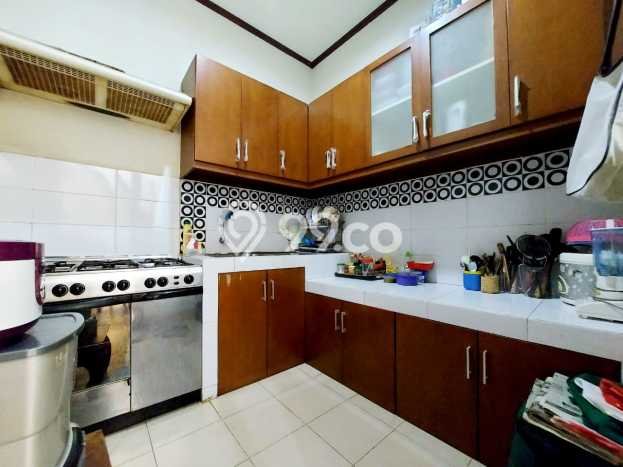 Rumah Elit Modern Tanpa Renovasi di Pondok Pinang Jakarta Selatan Rumah Elit Modern Tanpa Renovasi di Pondok Pinang Jakarta Selatan
