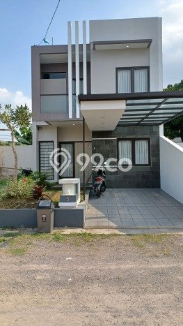 Rumah Lingkungan Asri kawasan Antapani, Bandung, LT 84m² Bangunan 83m² Rumah Lingkungan Asri kawasan Antapani, Bandung, LT 84m² Bangunan 83m²