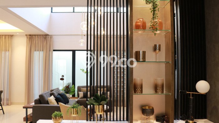 Rumah Eksklusif Siap Huni LT 228m2 di Gedebage, Bandung Rumah Eksklusif Siap Huni LT 228m2 di Gedebage, Bandung