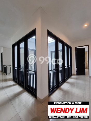 Rumah Eksklusif Dijual LT 1603m2 di Kemang, Jakarta Selatan Rumah Eksklusif Dijual LT 1603m2 di Kemang, Jakarta Selatan