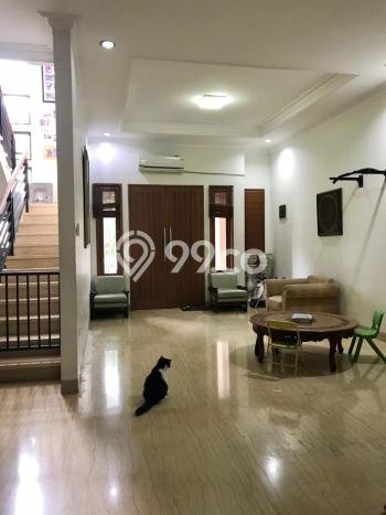 Rumah Mewah LB 275m2 Siap Huni Desain Elegan di Kebagusan, Jakarta Selatan Rumah Mewah LB 275m2 Siap Huni Desain Elegan di Kebagusan, Jakarta Selatan