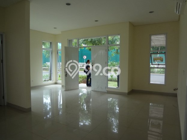 Rumah sewa siap pakai 4 Kamar Tidur di Green Lake City, Jakarta Barat Rumah sewa siap pakai 4 Kamar Tidur di Green Lake City, Jakarta Barat